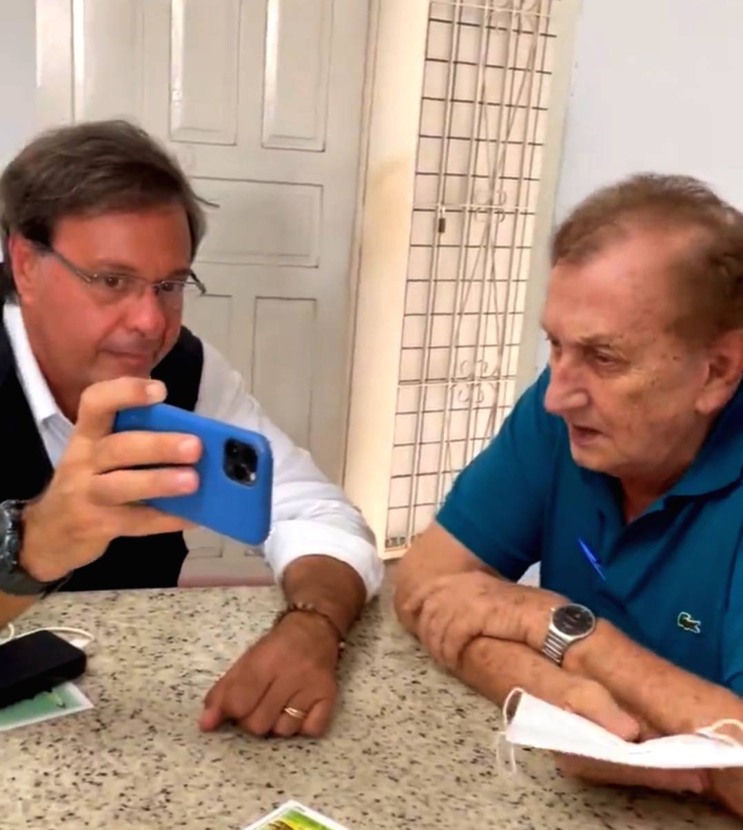 Mão Santa chama Bolsonaro de mito e Ministro diz que não há corrupção no Governo